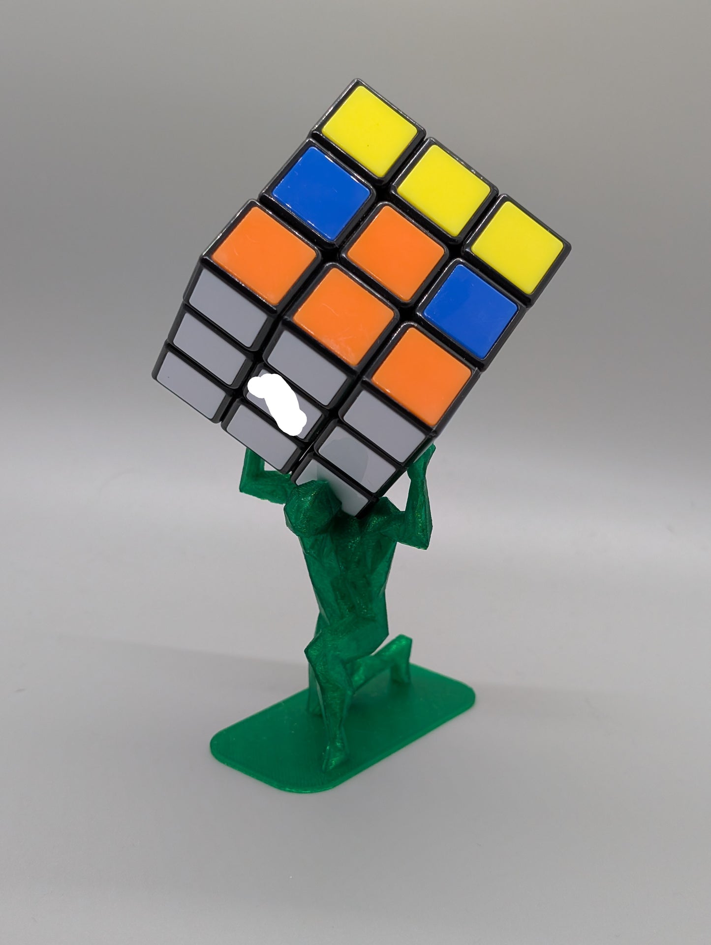 3D Printed Low Poly Atlas – Stylish Rubik's Cube Stand for home, office, party, countertop